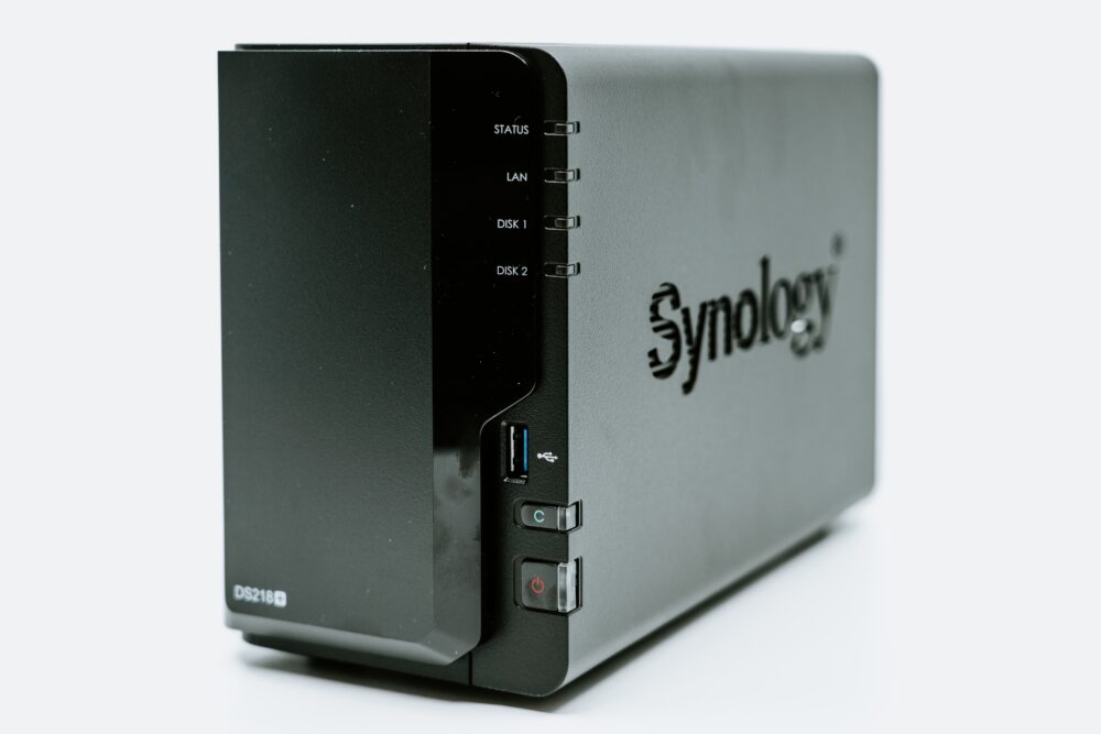 Synology opravuje zranitelnost