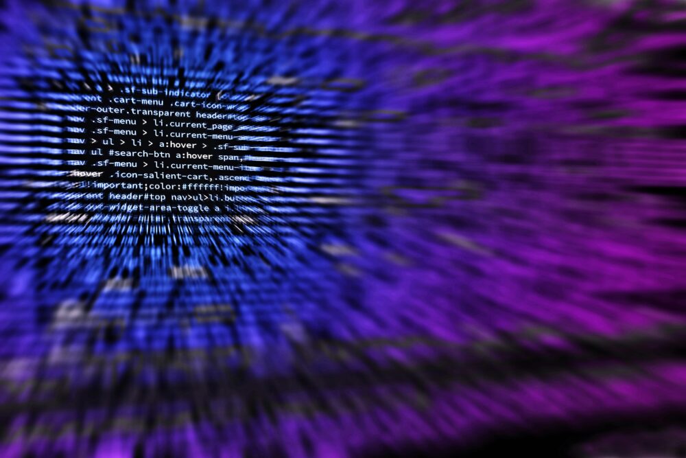 Služba SOC365 v květnu roku 2024 zanalyzovala více než 69,5 miliard datových toků.